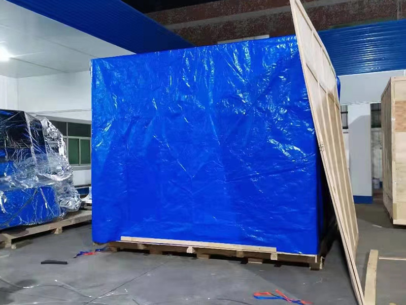 重型(xíng)加固木(mu)箱