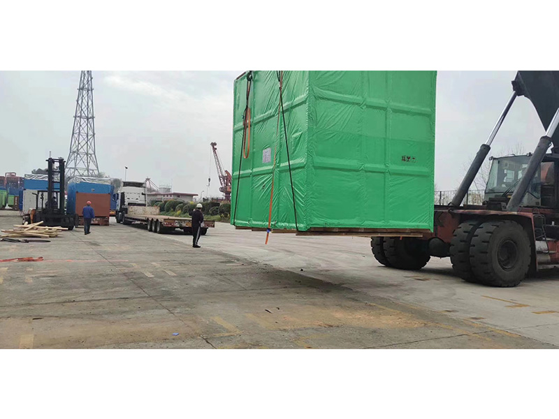 出口重(zhòng)型真空(kōng)防雨包(bao)裝