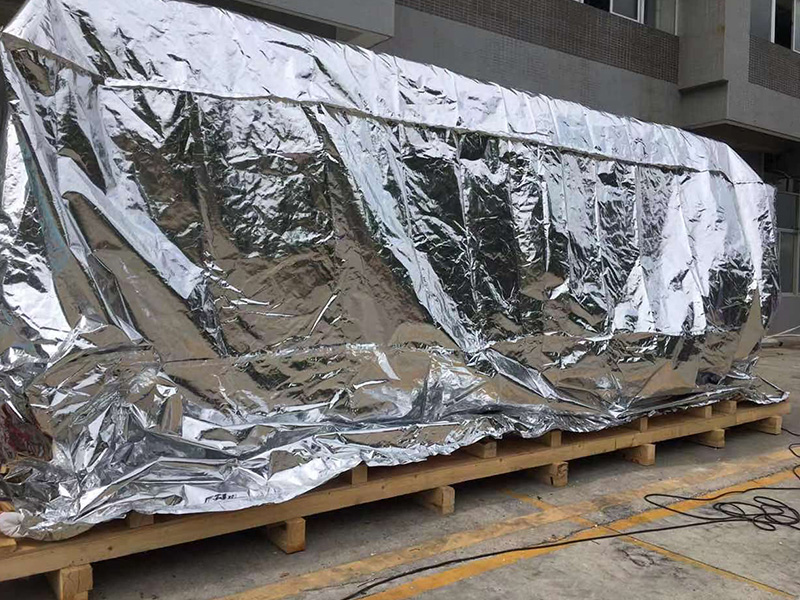 重型(xíng)加固木(mù)箱