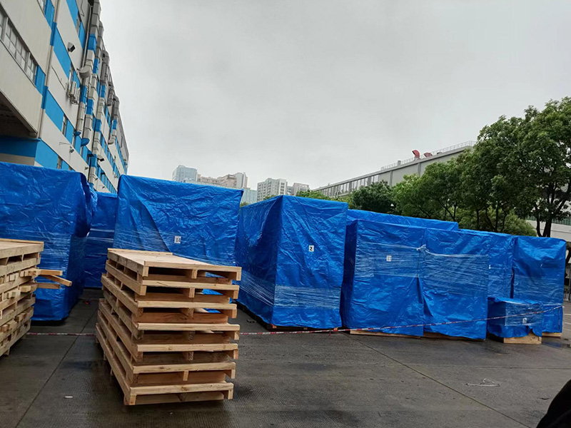 富士(shì)康真空防雨(yu)木箱