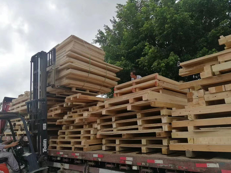 國内(nèi)普通木箱裝(zhuāng)車現場