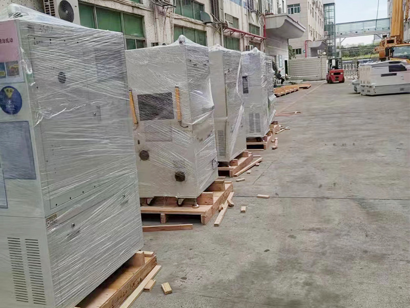 深圳福(fu)永出口包裝(zhuang)現場