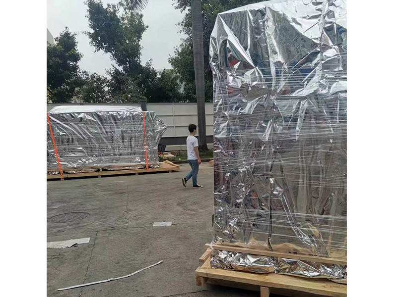 深(shen)圳龍崗某智能(neng)自動化設備真(zhen)空包裝