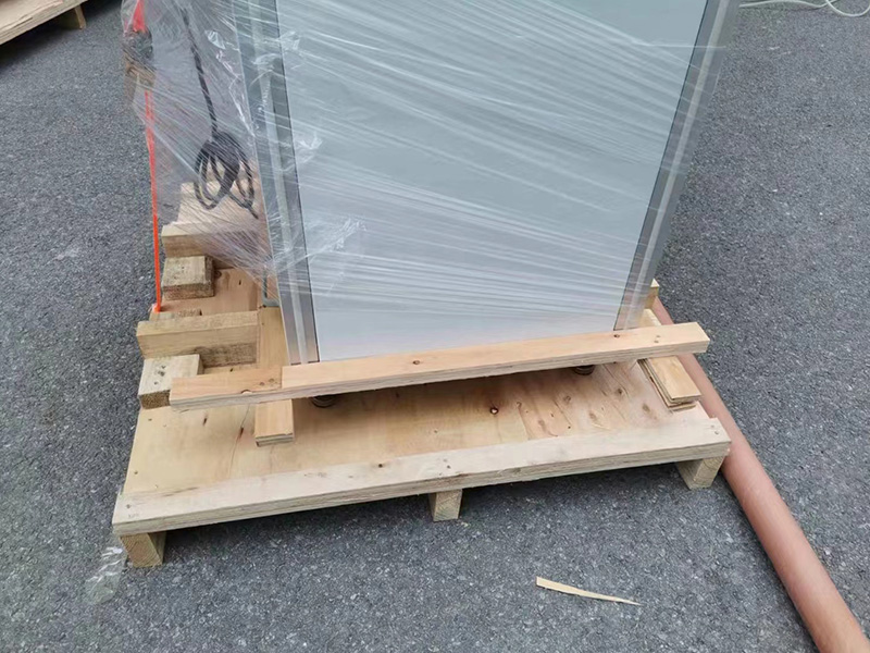 不同(tóng)種類的木(mu)箱都有哪(nǎ)些特點